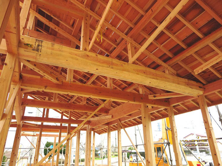 アイ不動産の新築住宅。丈夫でしっかりとした梁